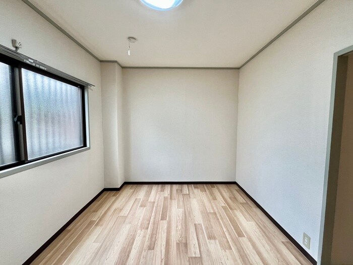 ミロクハイツ寝屋川の物件内観写真