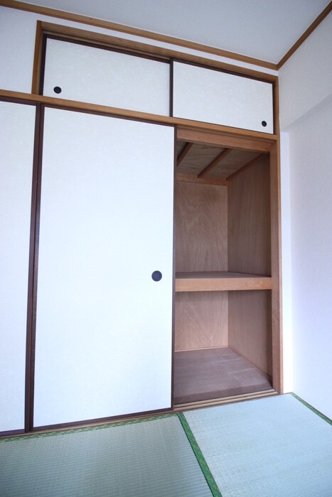 グランデ・イチリュ－の物件内観写真