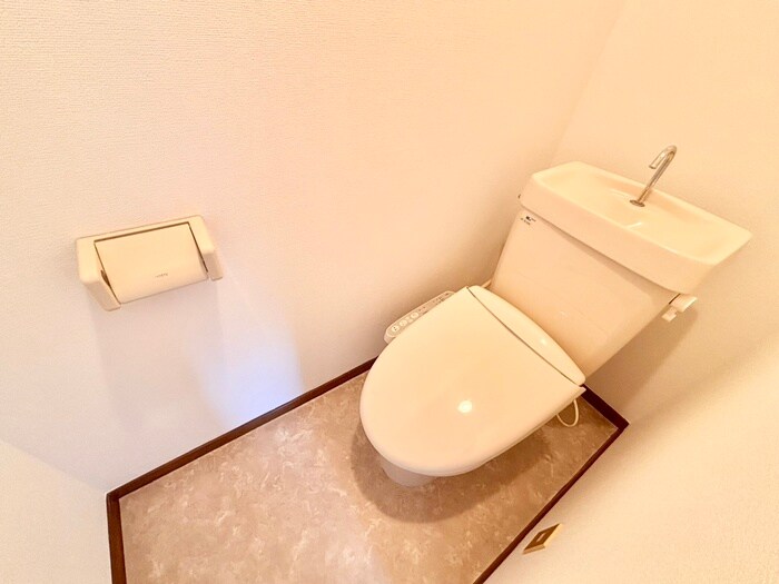 グランデ東香里の物件内観写真