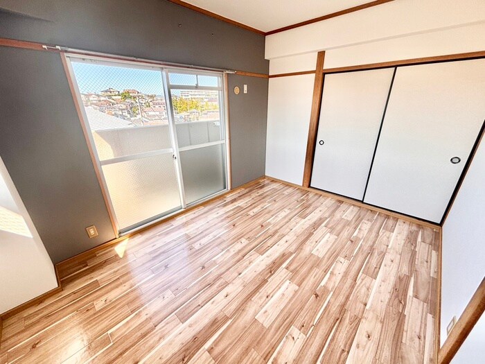 グランデ東香里の物件内観写真