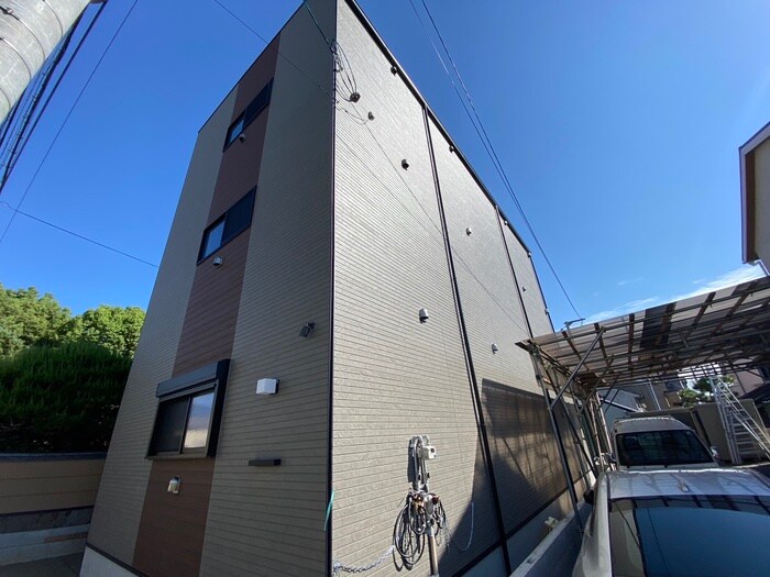 デルソーレ山科の物件外観写真