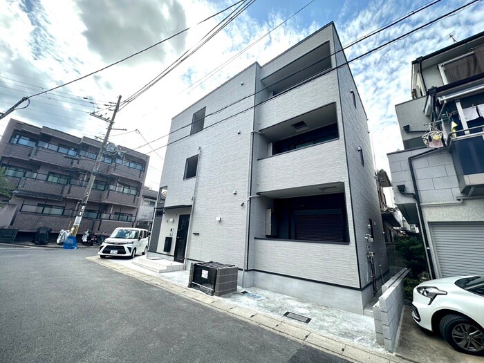 四ノ宮レジデンスの物件外観写真