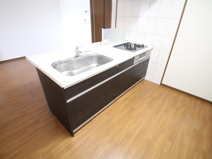 URBAN HILLS SAITO Ⅱの物件内観写真