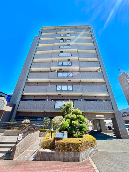 サンライト鶴見の物件外観写真