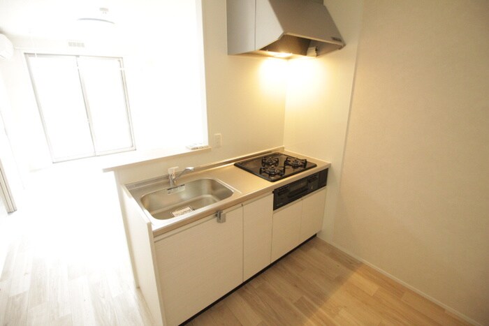 adonis　court　加美NEXTの物件内観写真