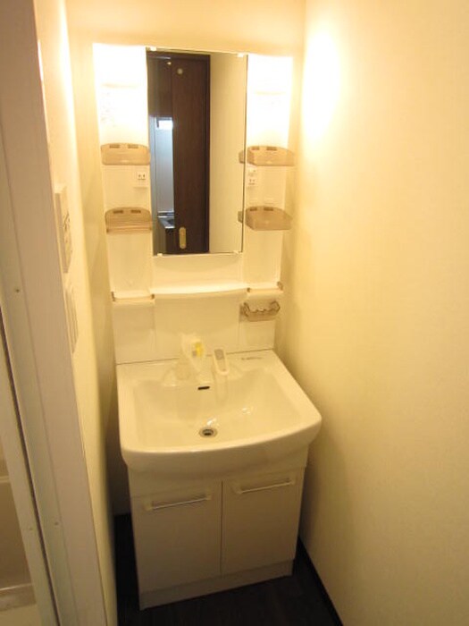 京洛マンションの物件内観写真