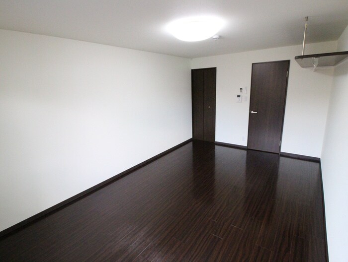 京洛マンションの物件内観写真