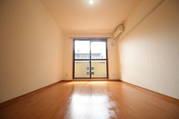 ハンズレジデンス二条の物件内観写真