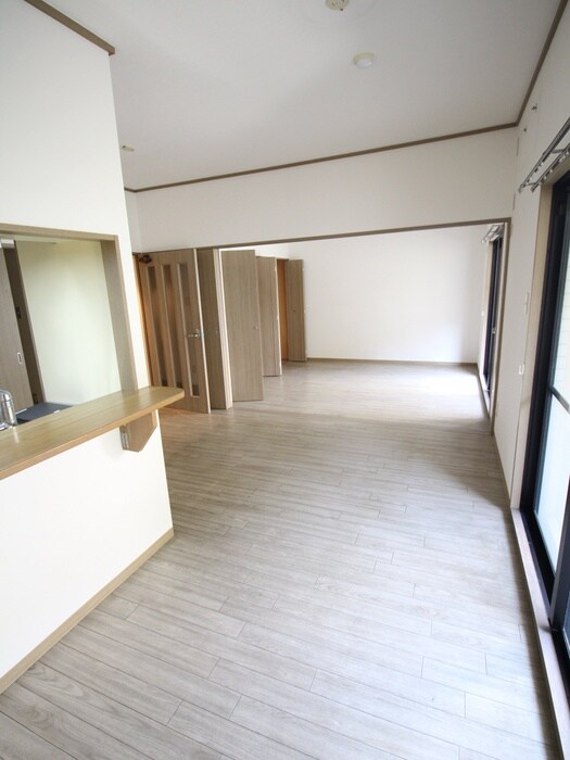 ヴェルドミ－ル桃山台の物件内観写真