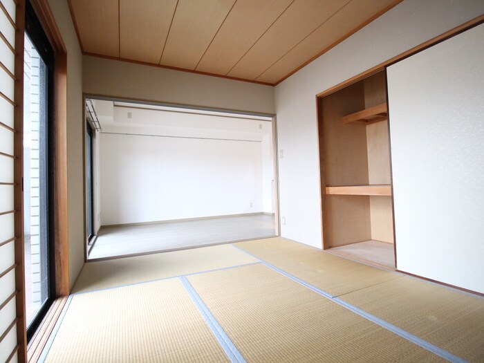 ヴェルドミ－ル桃山台の物件内観写真