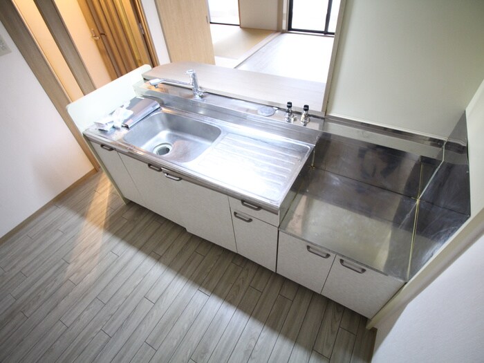 ヴェルドミ－ル桃山台の物件内観写真