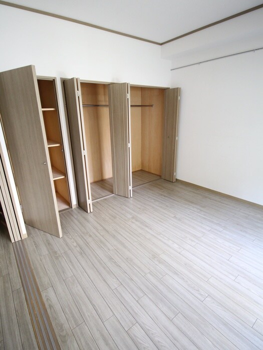 ヴェルドミ－ル桃山台の物件内観写真