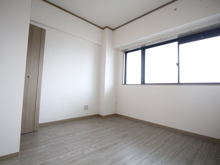 ヴェルドミ－ル桃山台の物件内観写真