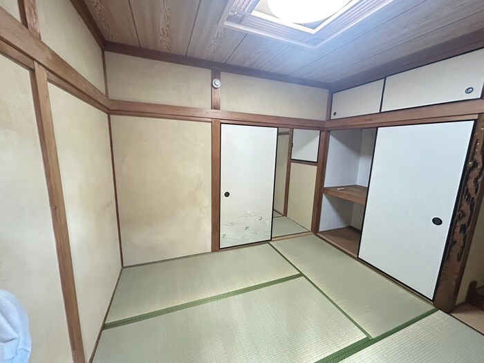 招提大谷戸建の物件内観写真