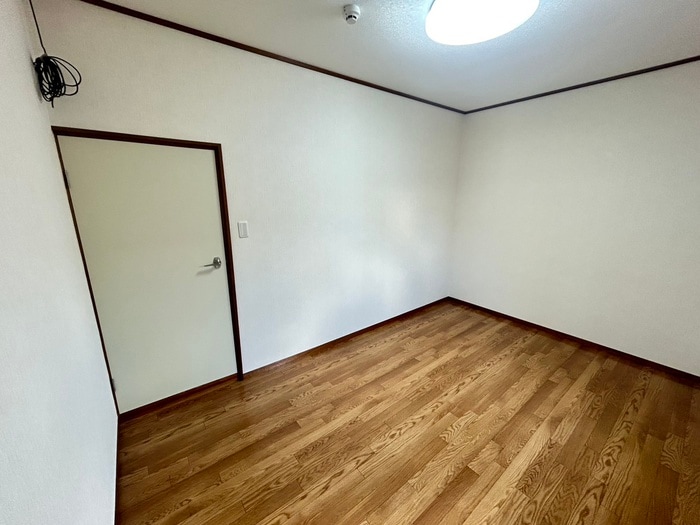 招提大谷戸建の物件内観写真