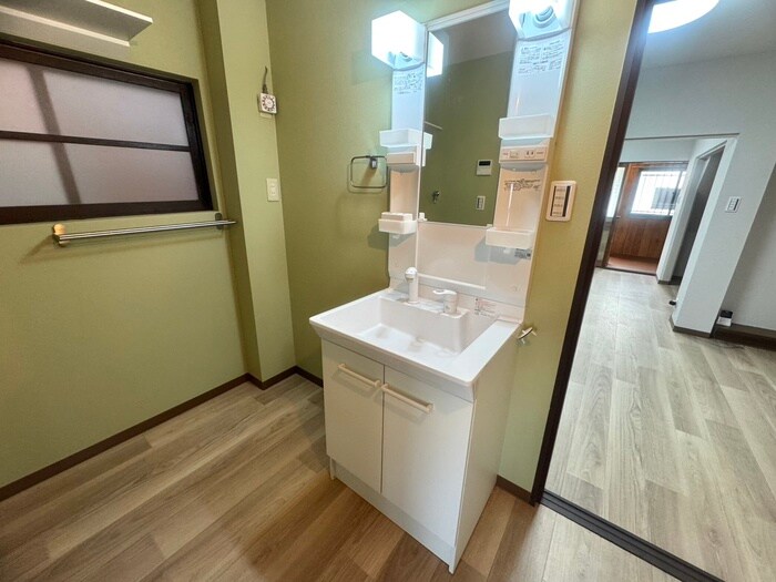 五色山五丁目貸家の物件内観写真