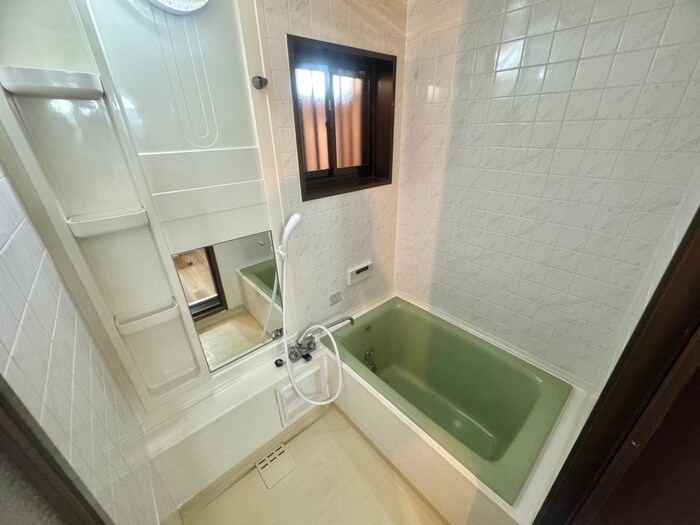 五色山五丁目貸家の物件内観写真