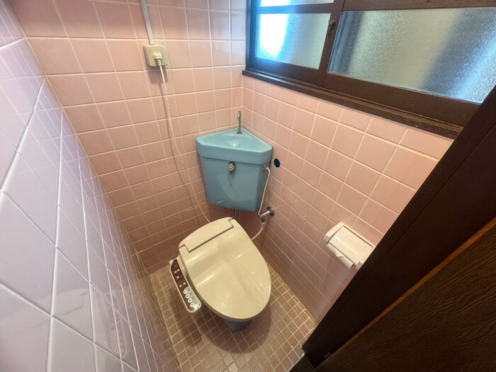 五色山五丁目貸家の物件内観写真