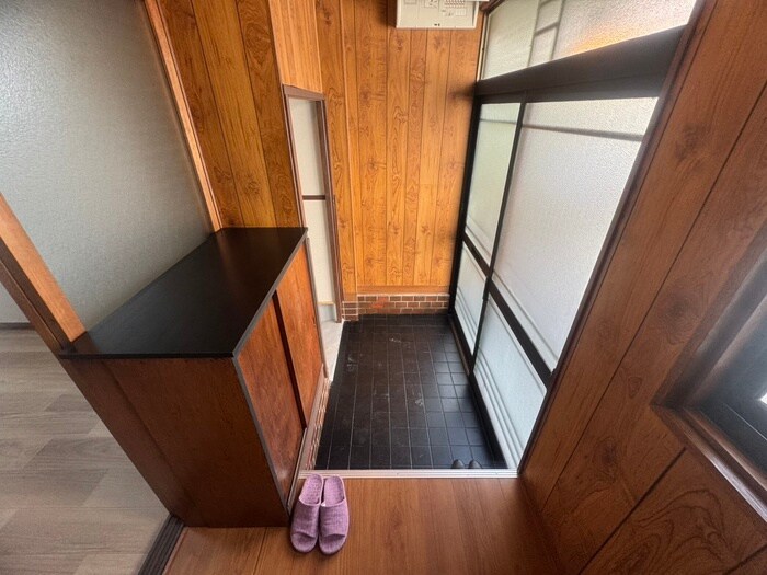 五色山五丁目貸家の物件内観写真