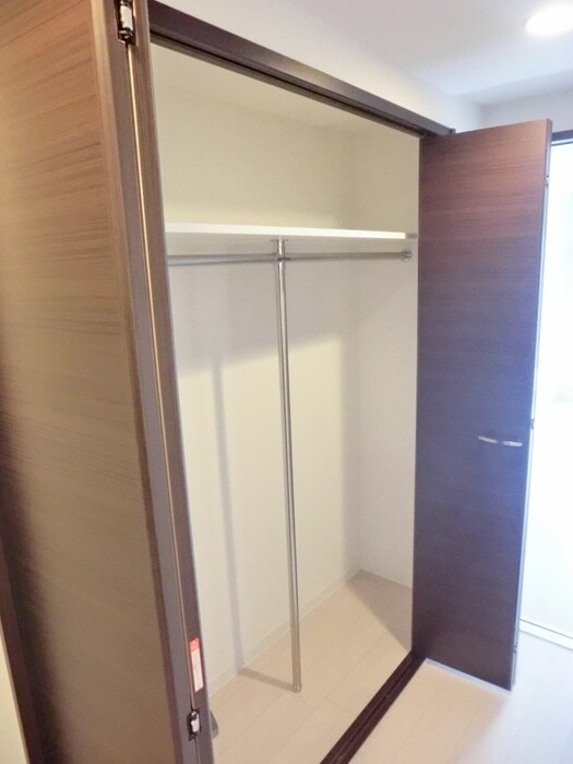 ﾚｼﾞﾃﾞﾝｽ京都ｹﾞｰﾄｼﾃｨ(303)の物件内観写真