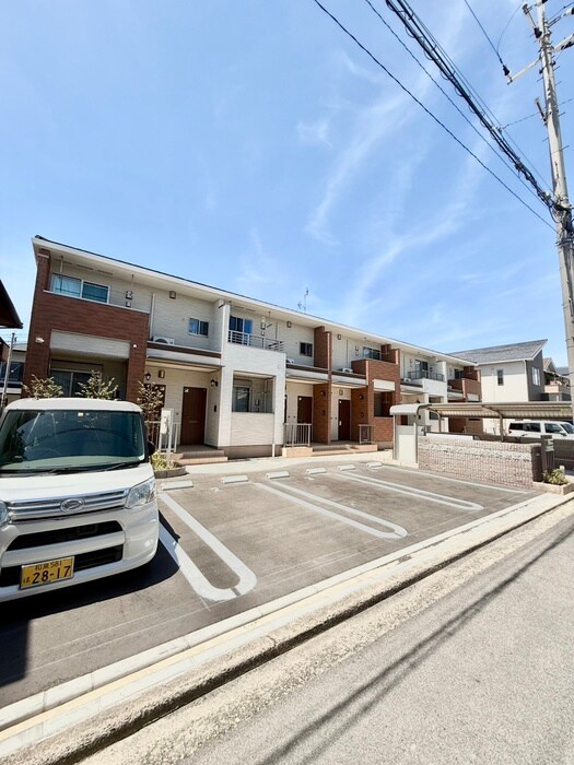 ディアコート加守の物件外観写真