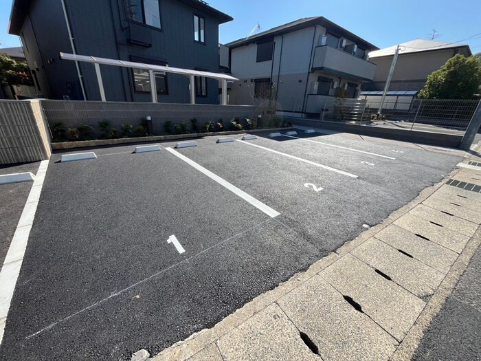 GRAMM御陵荒木Bの物件外観写真