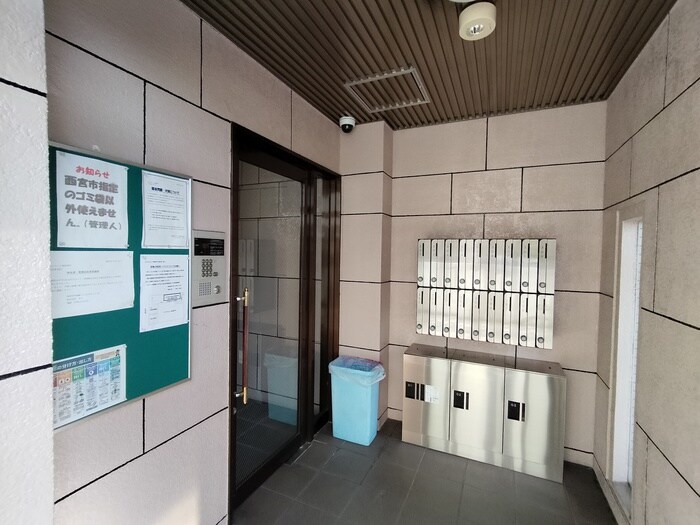 ロイヤルコート西宮門戸の物件外観写真