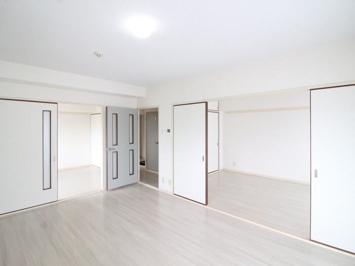 サンフレア千里丘の物件内観写真