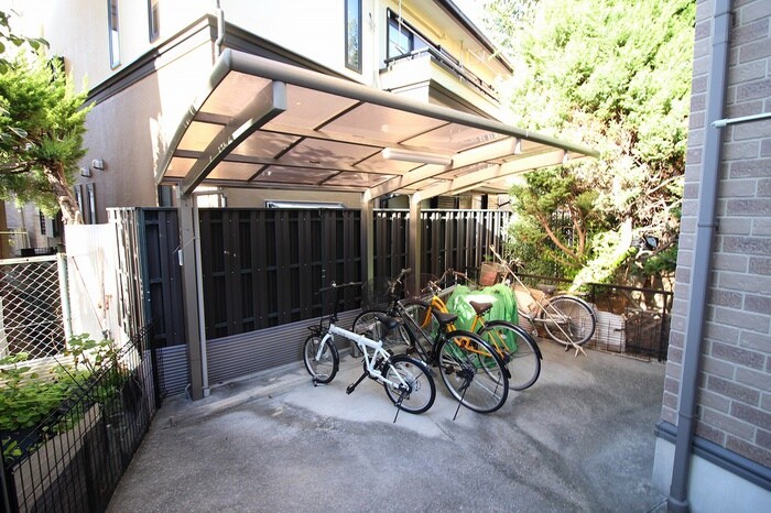 ウエストヒルズⅡの物件外観写真