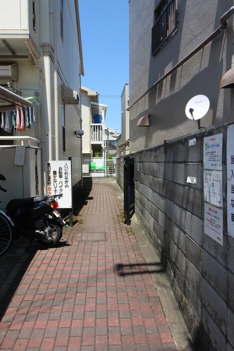 フラットＡＺの物件外観写真