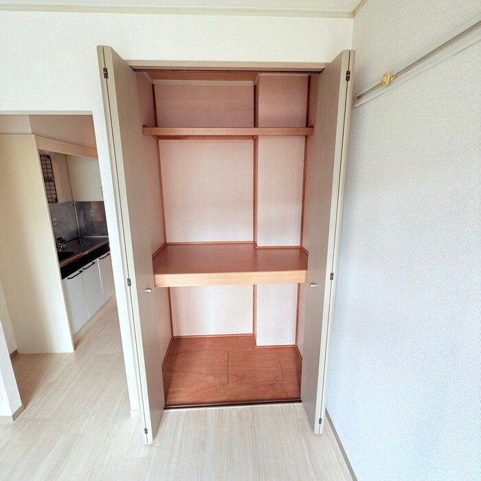 フラットＡＺの物件内観写真