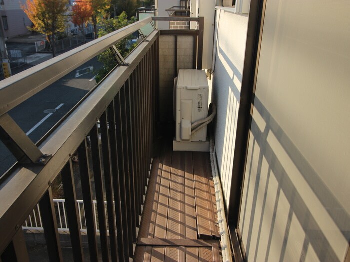 アーバン堂の前の物件内観写真