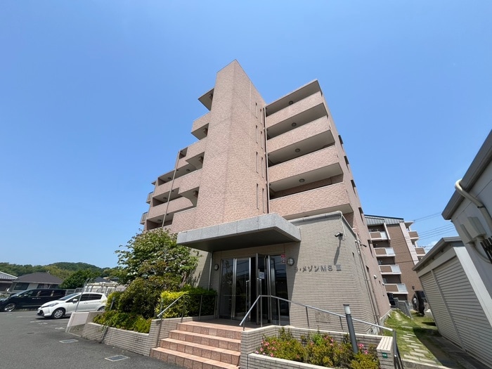 ラ・メゾンＭＳⅢの物件外観写真