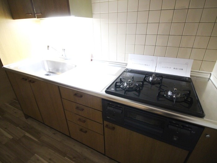 フロレセ－ル茨木の物件内観写真