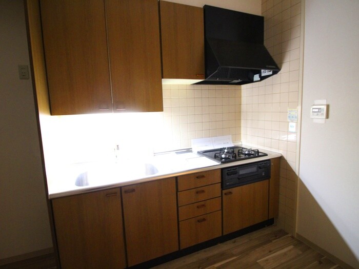 フロレセ－ル茨木の物件内観写真