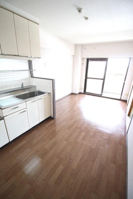 クレ－ル白鳩の物件内観写真