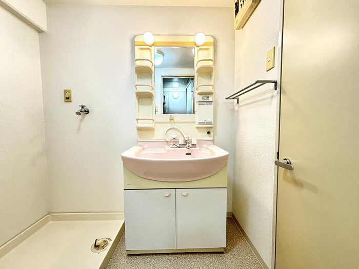 クレ－ル白鳩の物件内観写真