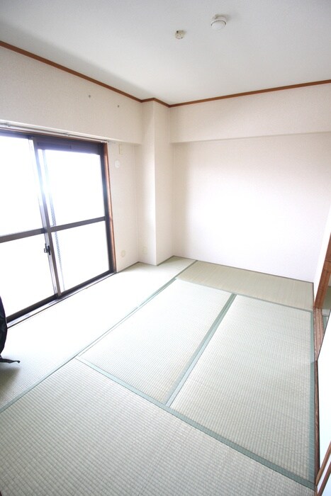 クレ－ル白鳩の物件内観写真