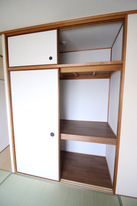 クレ－ル白鳩の物件内観写真