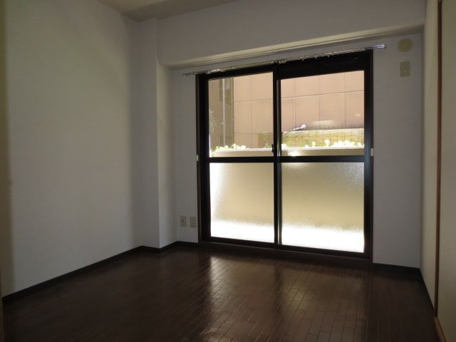 ルミエ－ルせっつの物件内観写真