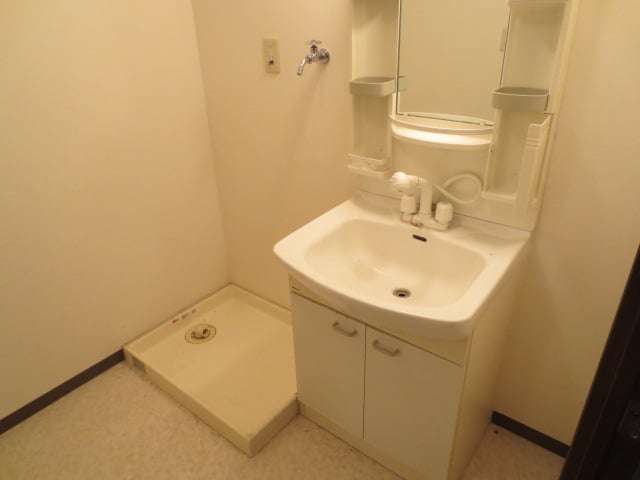 ルミエ－ルせっつの物件内観写真