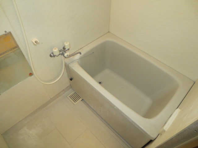 ルミエ－ルせっつの物件内観写真