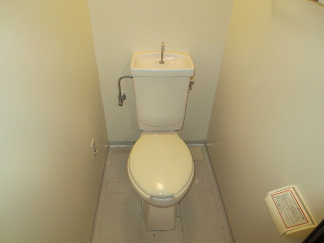 ルミエ－ルせっつの物件内観写真