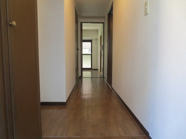 ルミエ－ルせっつの物件内観写真