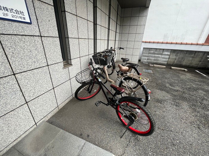 笹部ビルの物件外観写真