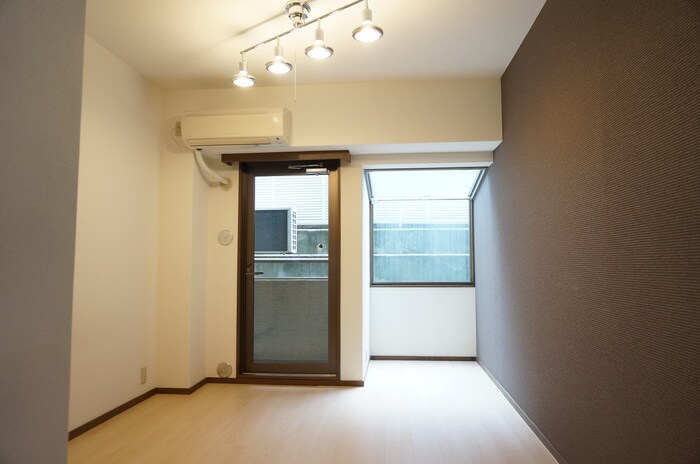 サンフロ－ラ三条大宮の物件内観写真