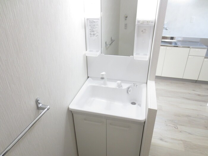 松林マンションの物件内観写真