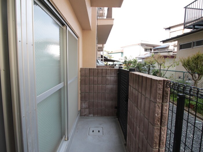 松林マンションの物件内観写真