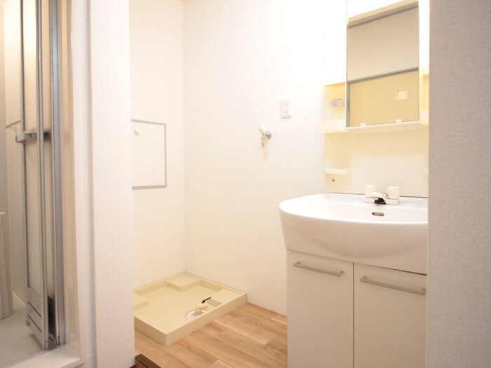 松林マンションの物件内観写真