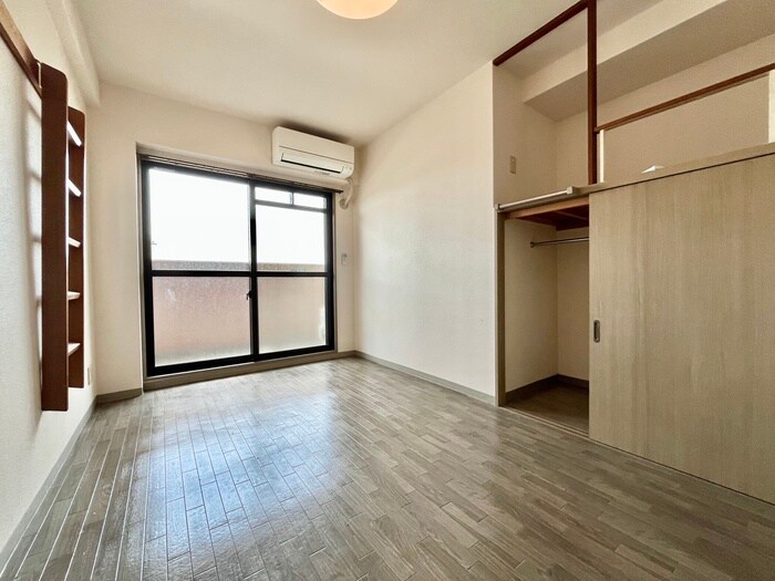 リバ－イ－ストクレムリンの物件内観写真